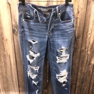 American Eagle Outfitters Ripped Jeans - Size 4